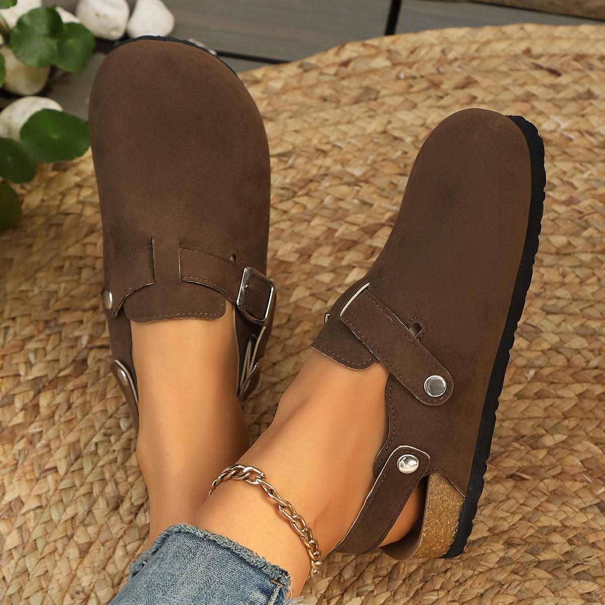 Litfun Suede Women's Clogs wit - Insole Arch Support recensione e prezzo