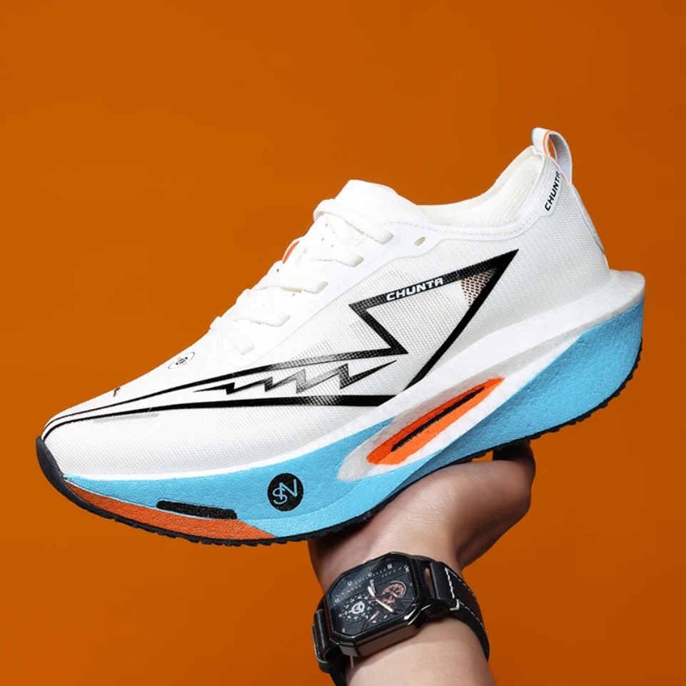 Running Shoes Speciality Carbo - Running Z recensione e prezzo