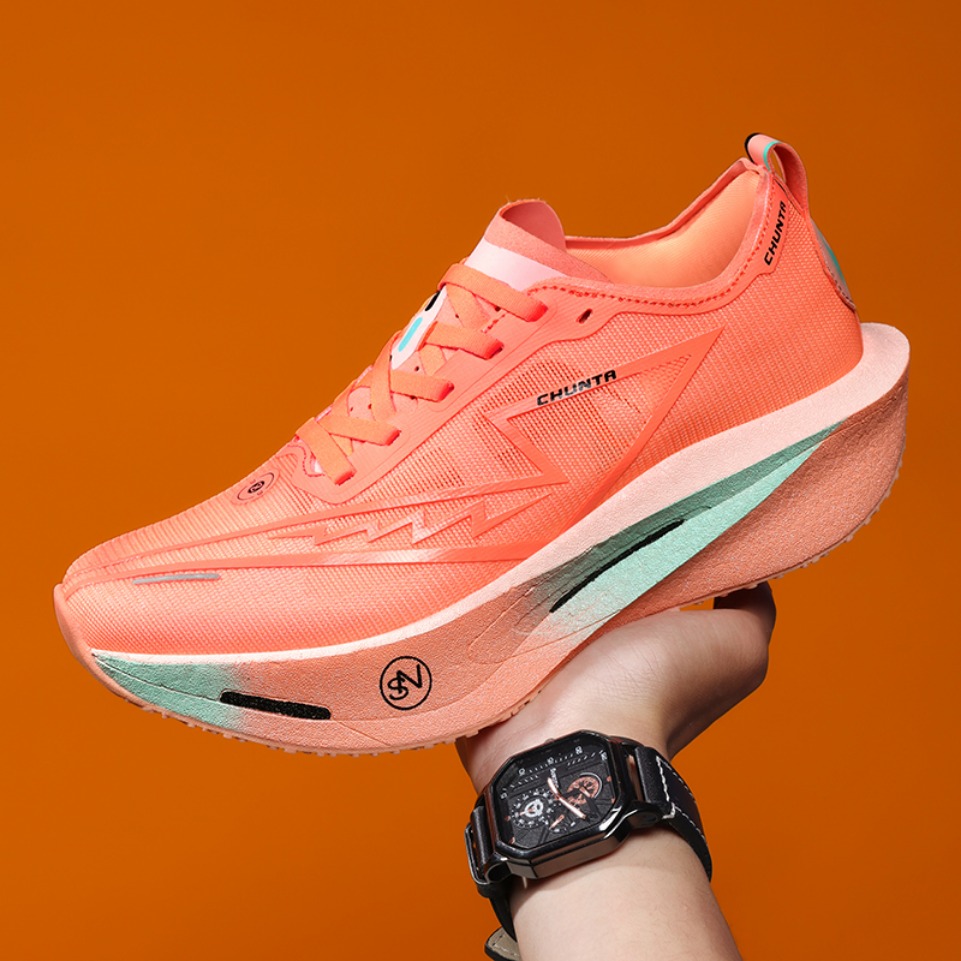 Running Shoes Speciality Carbo - Running Z recensione e prezzo